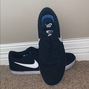 Nike SB Check Solar Skate Shoes
